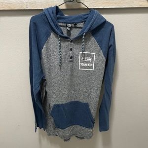 NFL Apparel Seahawks long sleeve with hood
